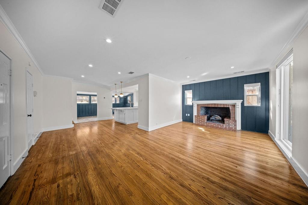 1230 Elmwood Boulevard