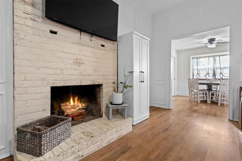 1610 Alpine Pass Lewisville TX 75077