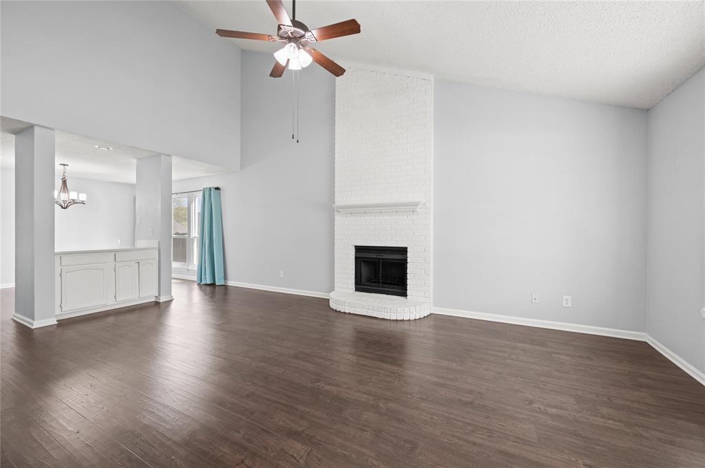 2621 Bayberry Lane
