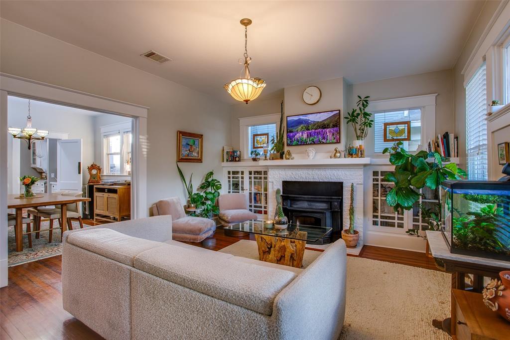 Winnetka Heights - Residential