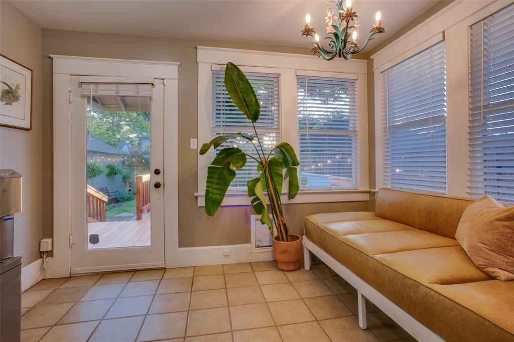 Winnetka Heights - Residential