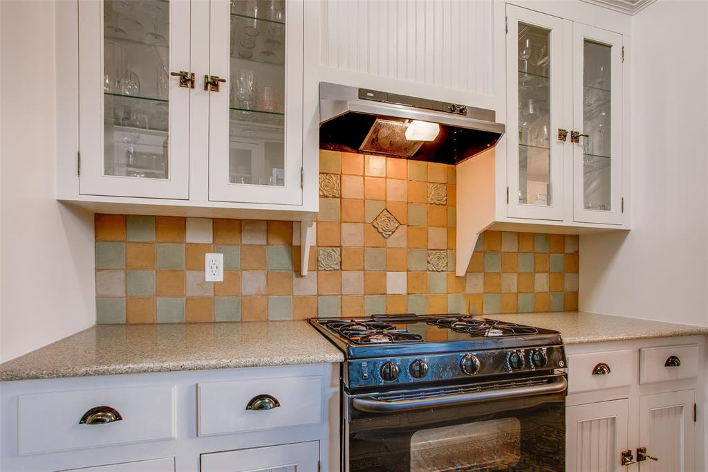 Winnetka Heights - Residential