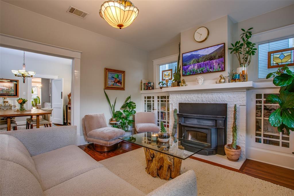 Winnetka Heights - Residential