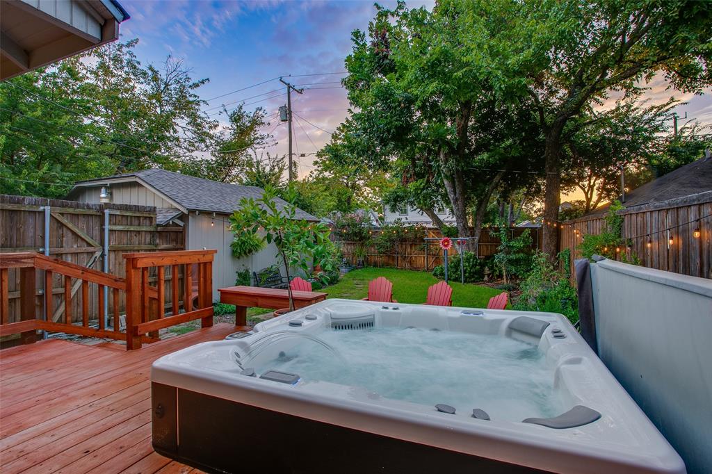 Winnetka Heights - Residential