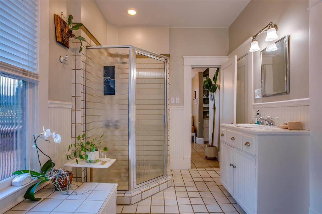 Winnetka Heights - Residential