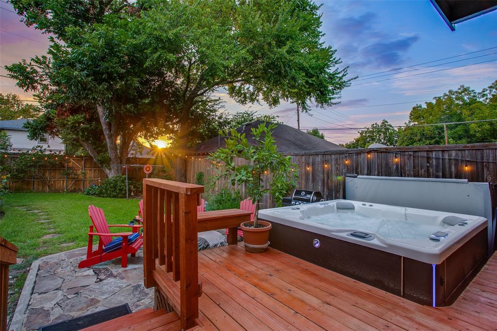 Winnetka Heights - Residential