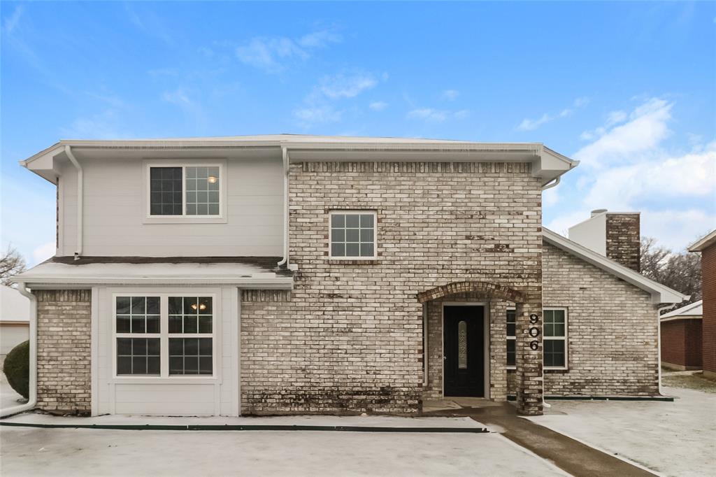 Hollywood Park - Residential Lease