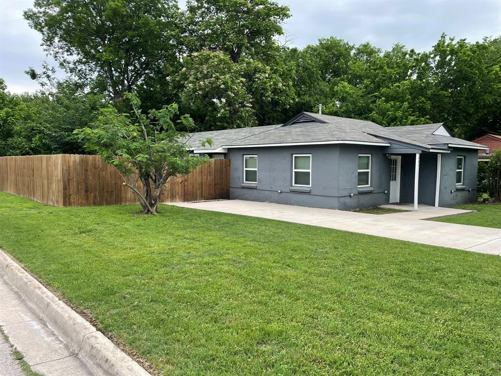 401 S Mcentire Court