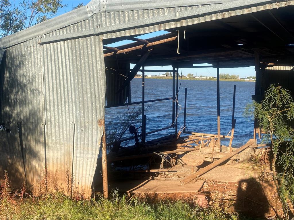 Vedas Camp Lake Stamford - Residential