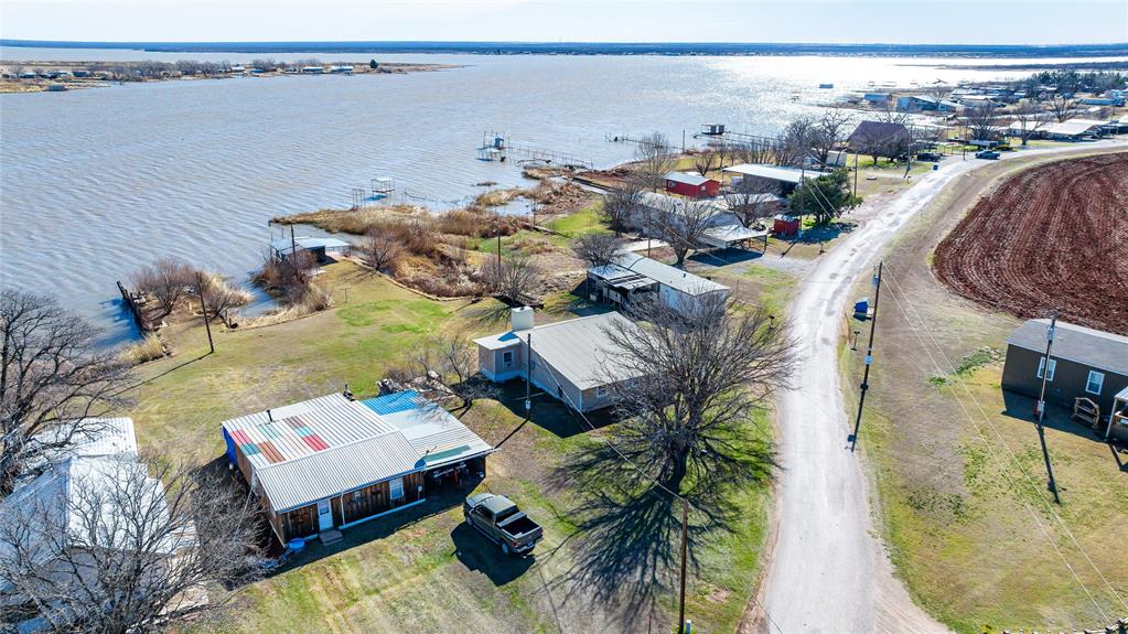 Vedas Camp Lake Stamford - Residential