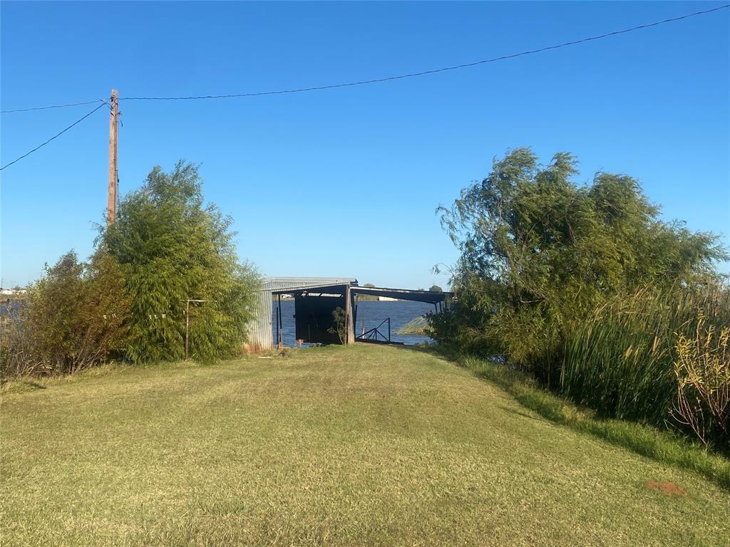 Vedas Camp Lake Stamford - Residential