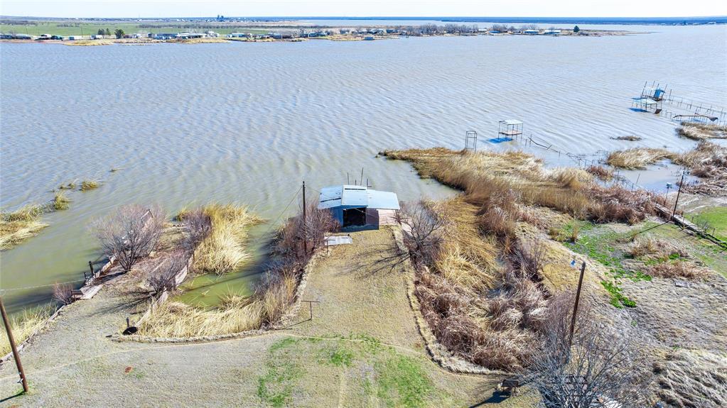 Vedas Camp Lake Stamford - Residential