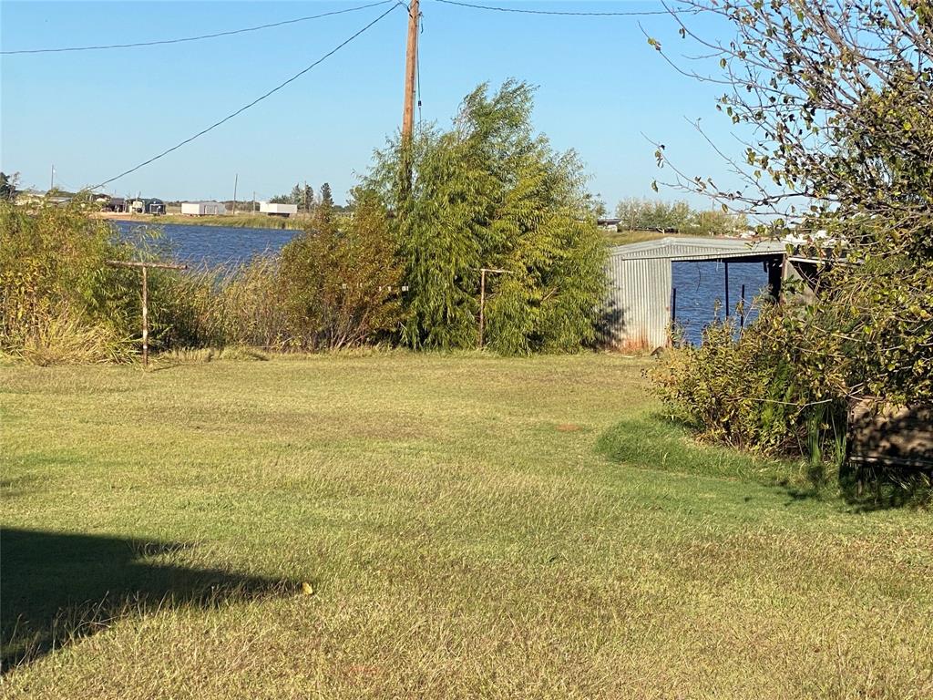 Vedas Camp Lake Stamford - Residential