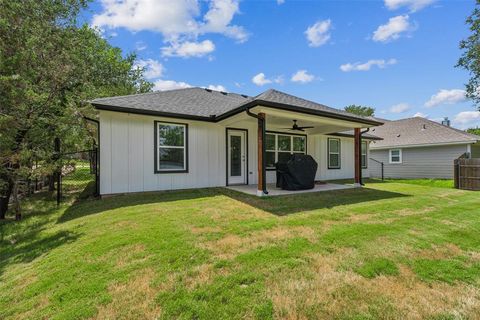 A home in Granbury