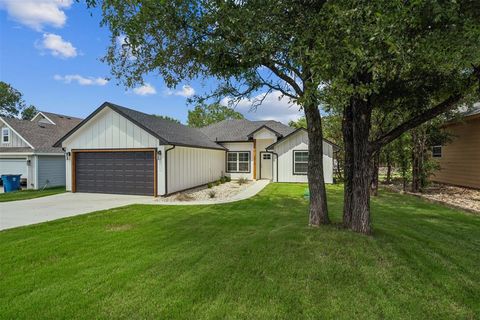 A home in Granbury