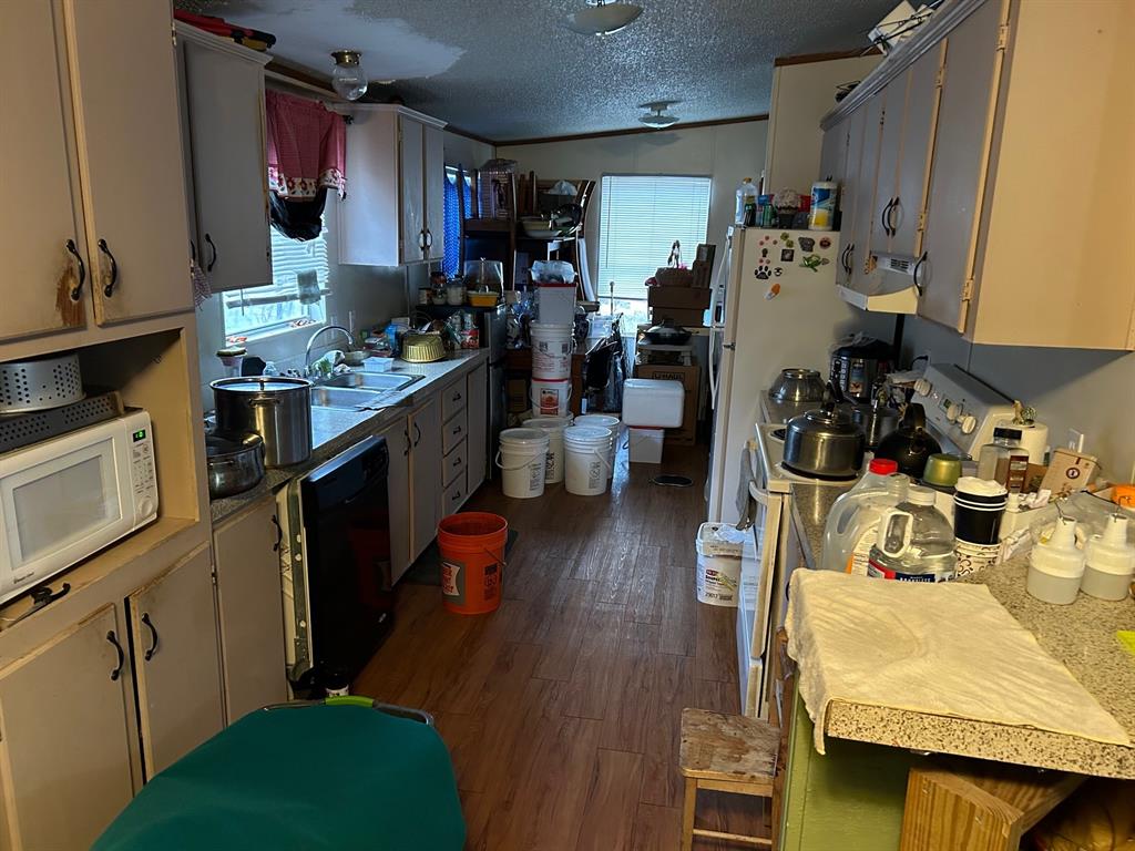 West Caddo Estates - Residential