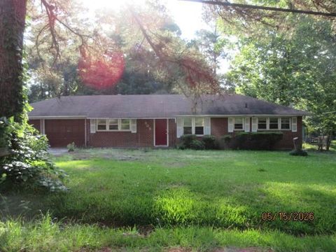 Photo of 909 Wilton Place, Shreveport, LA 71107 (MLS # 21286283)