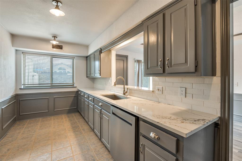 17079 Upper Bay Road