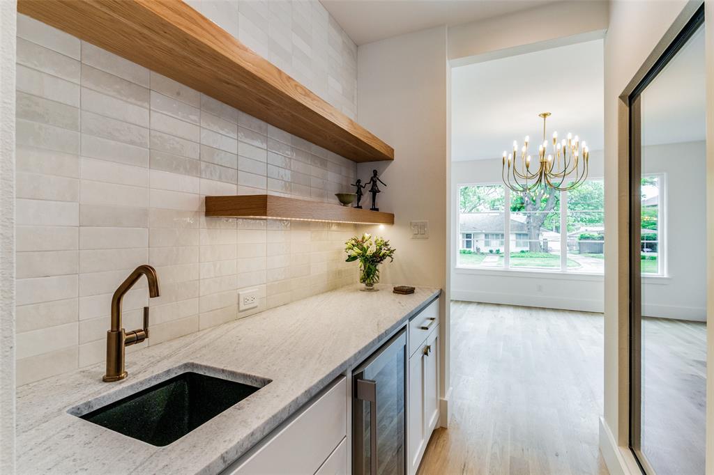 Bob-O-Links Downs - Residential