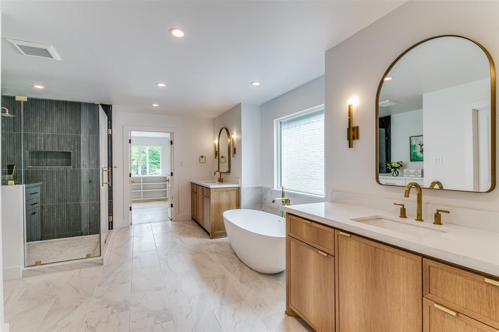 Bob-O-Links Downs - Residential