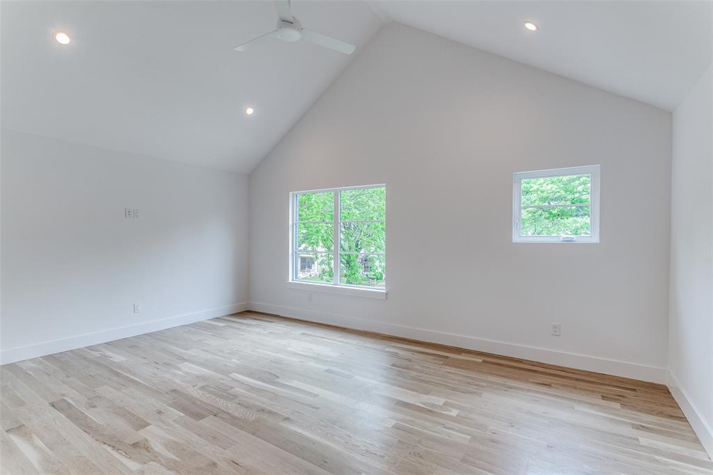 Bob-O-Links Downs - Residential