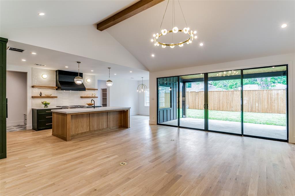 Bob-O-Links Downs - Residential