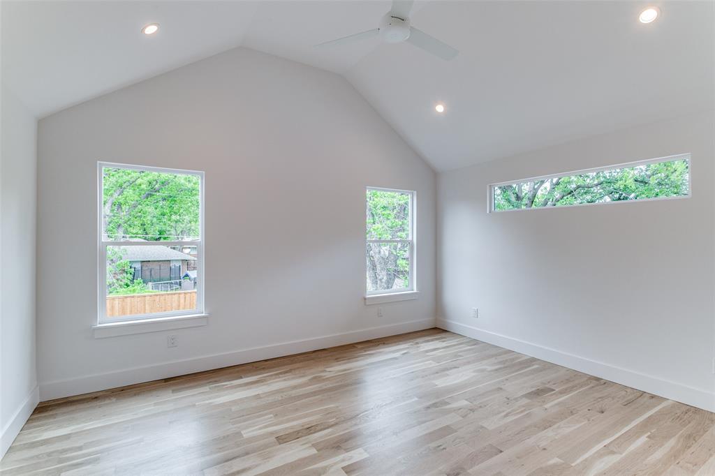 Bob-O-Links Downs - Residential