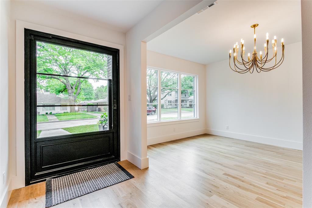 Bob-O-Links Downs - Residential