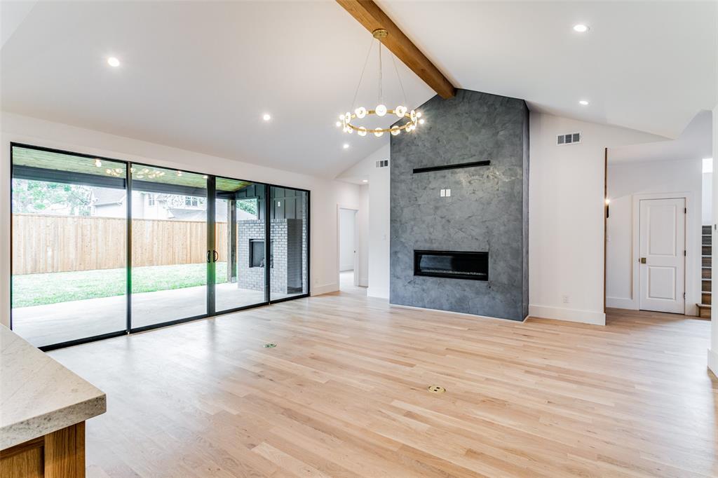 Bob-O-Links Downs - Residential