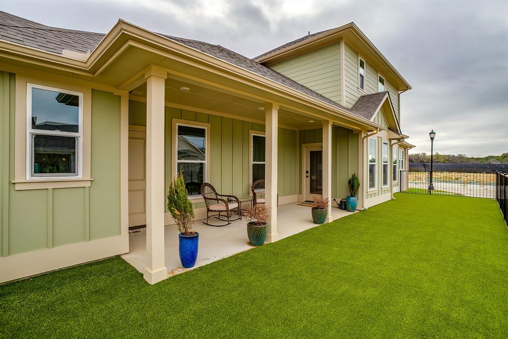 104 Cardinal Woods Court