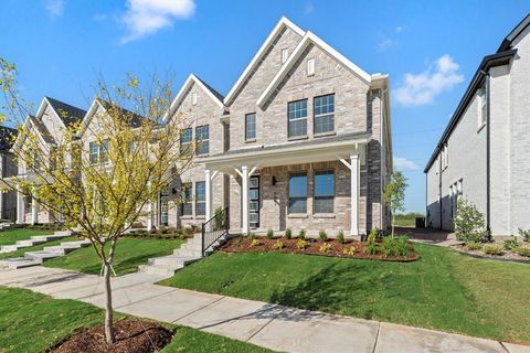 A home in Crowley