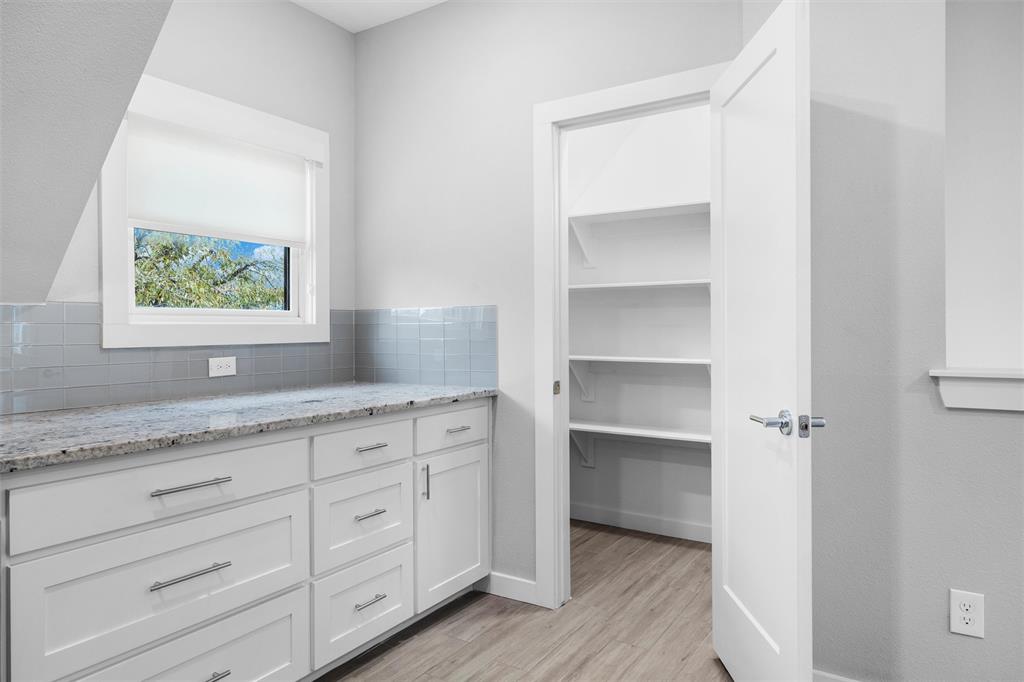 Martin & Moodie Sub - Land