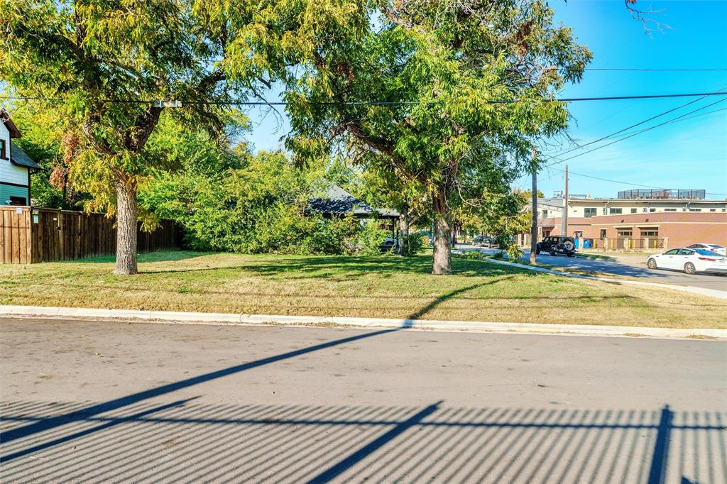 Martin & Moodie Sub - Land