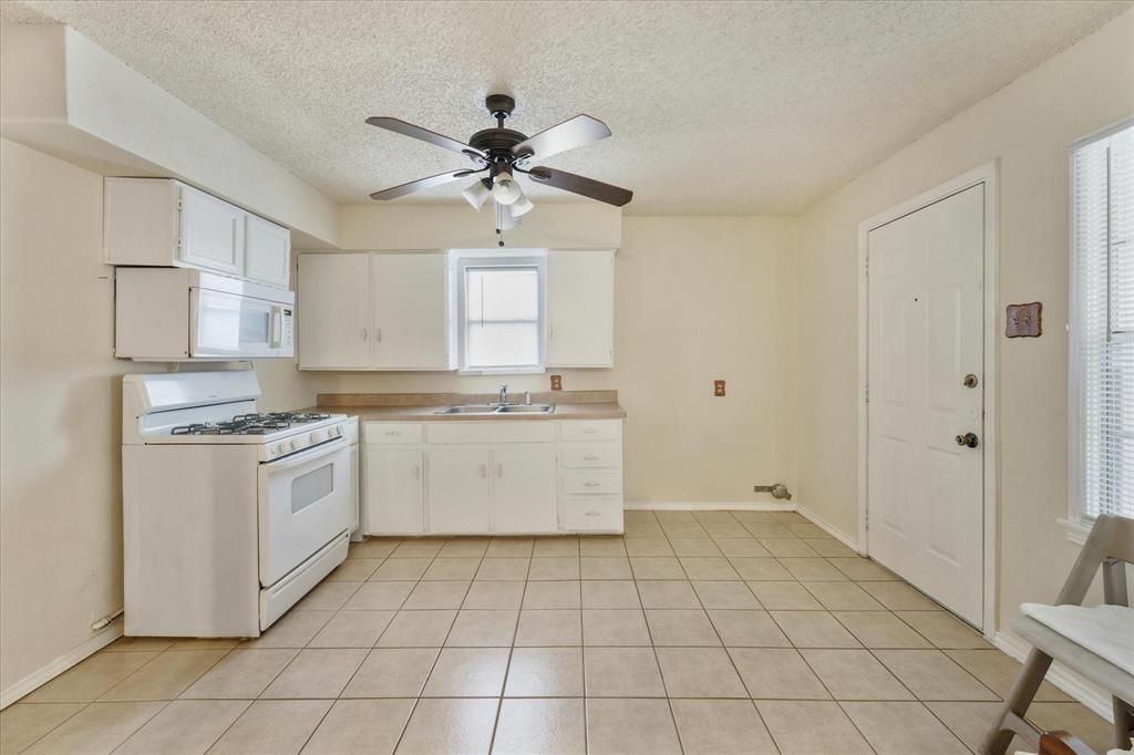 W C Davis Sr - Residential