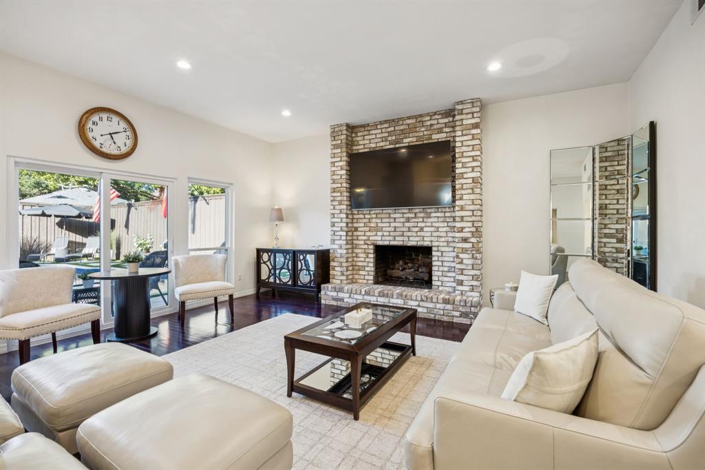 6023 Black Berry Lane