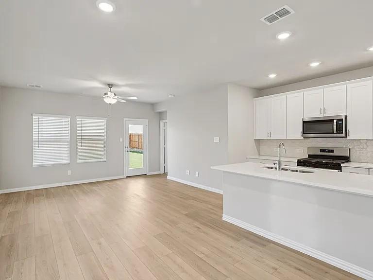 Simpson Crossing - Residential Lease