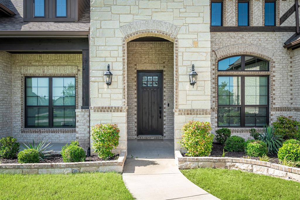 8220 Stonewall Drive