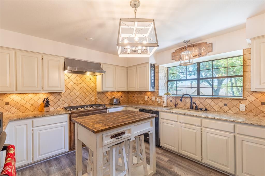 Decordova Bend Estate - Residential