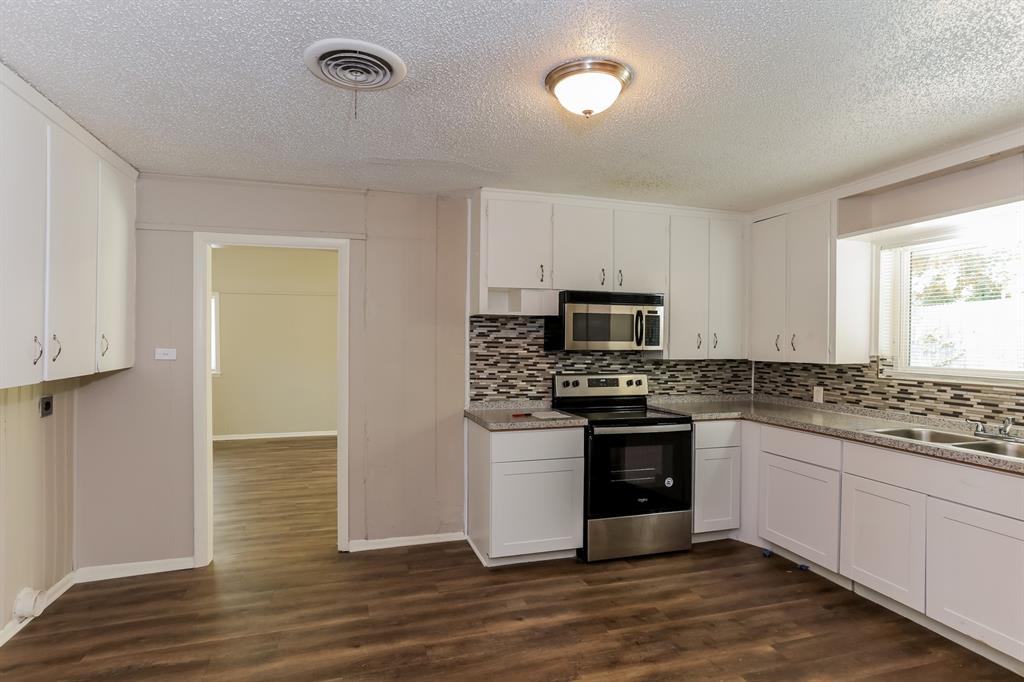 Western Hills Add Sec lll-Vlll - Residential Lease