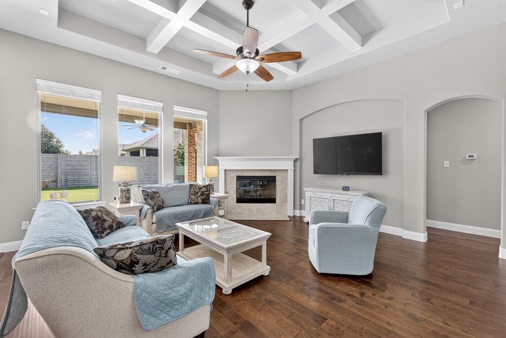 710 Sunflower Avenue