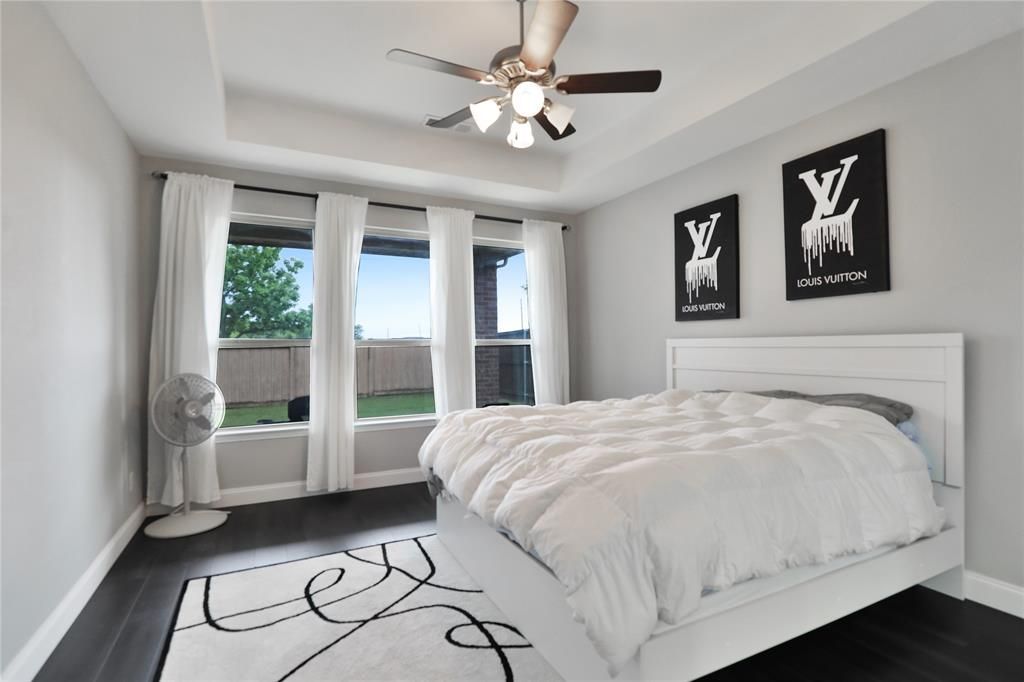 Photo of 925 Spring Falls Drive, McKinney, TX 75071 (MLS # 21150831)