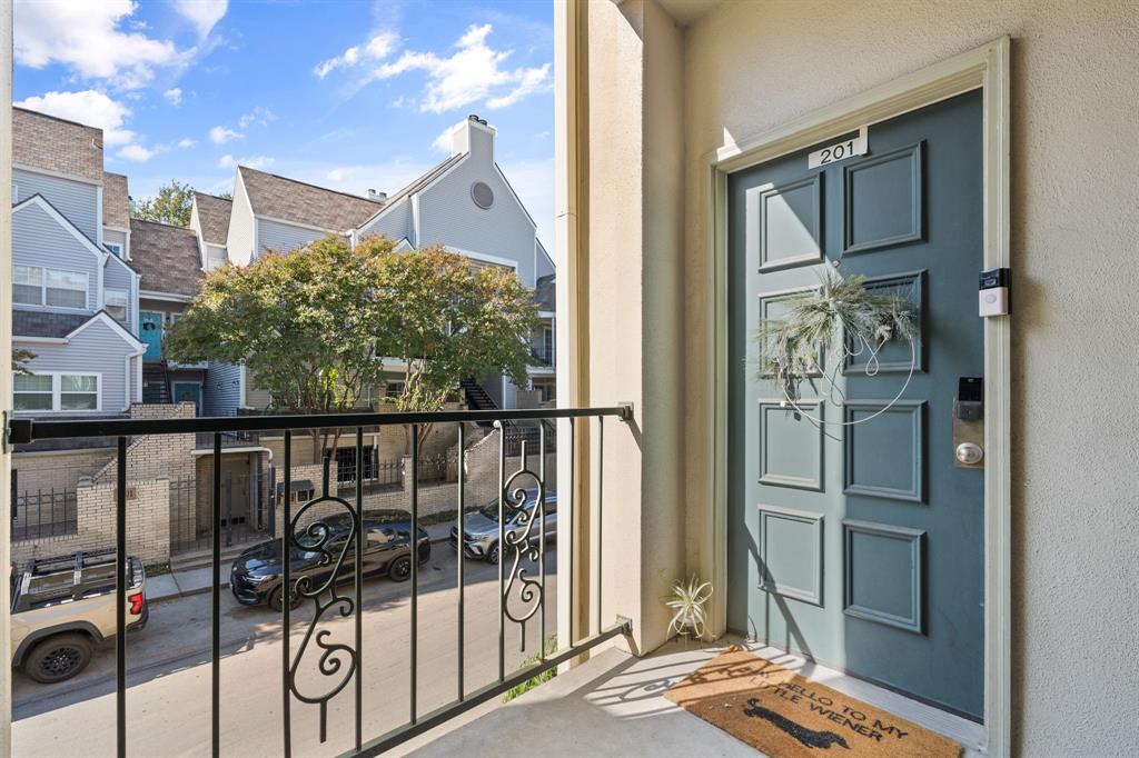 Bryan Place Condo - Residential Lease