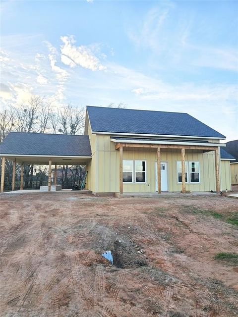 A home in Hico