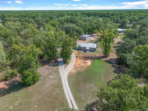 Photo of 1137 VZ County Road 4602, Ben Wheeler, TX 75754 (MLS # 21389328)
