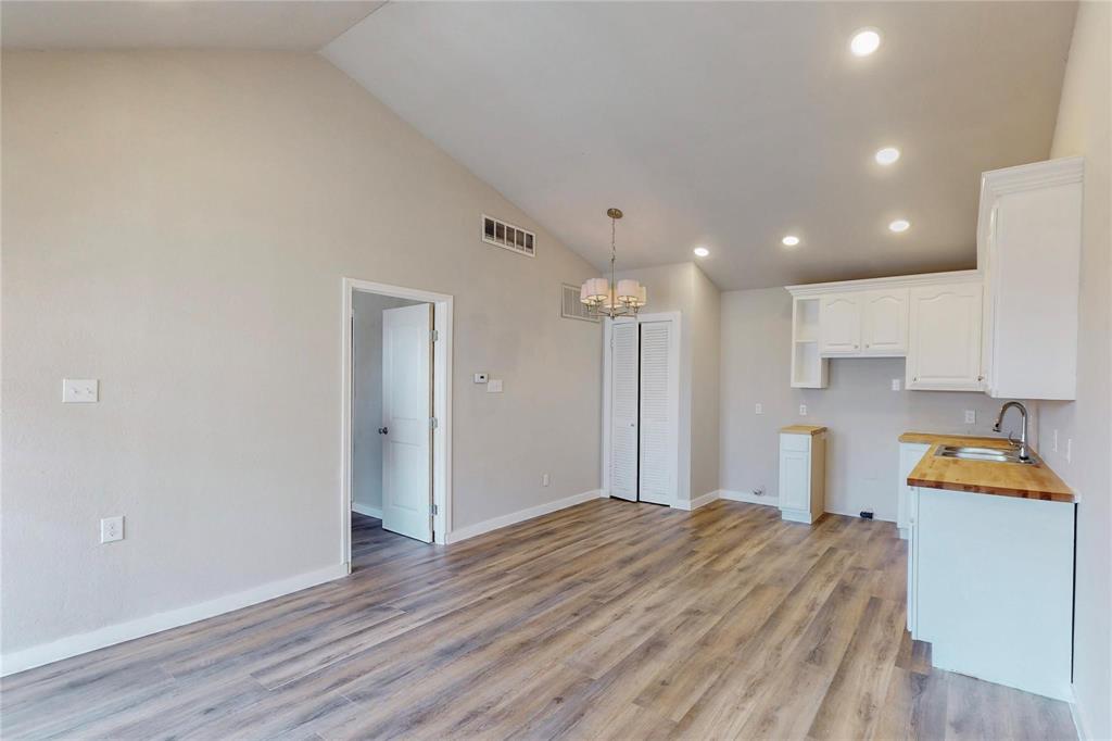 Sable Ridge Condos Ph 01-06 - Residential