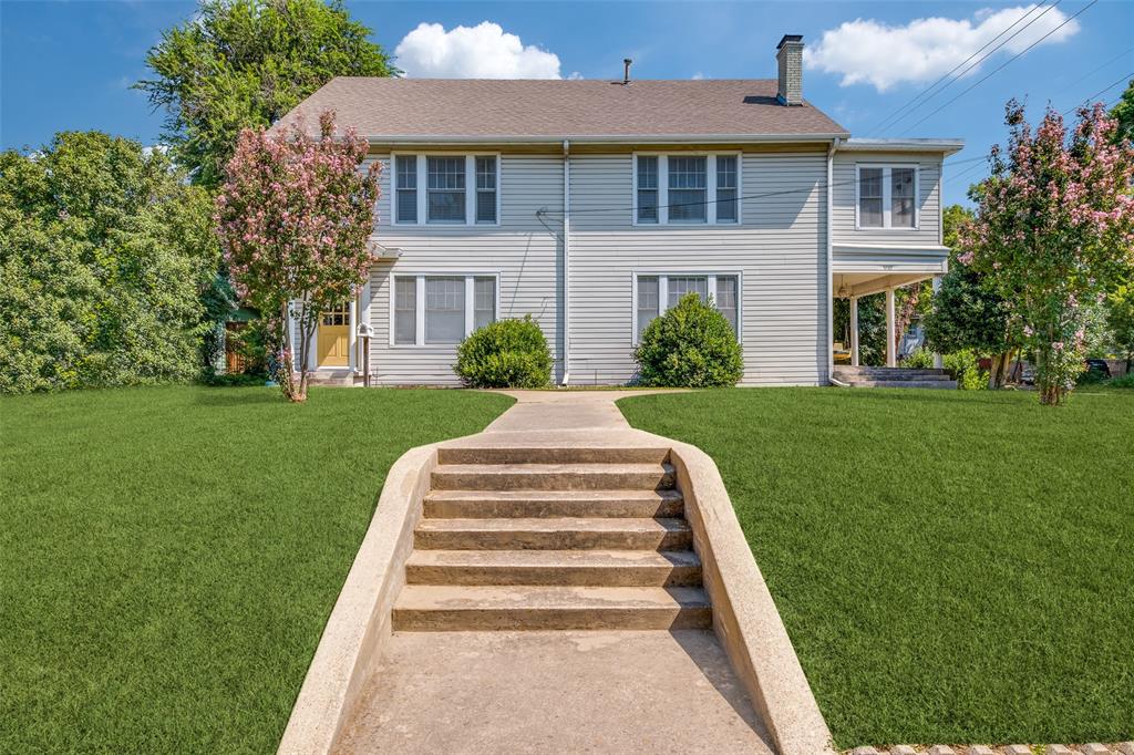 5747 Palo Pinto Avenue