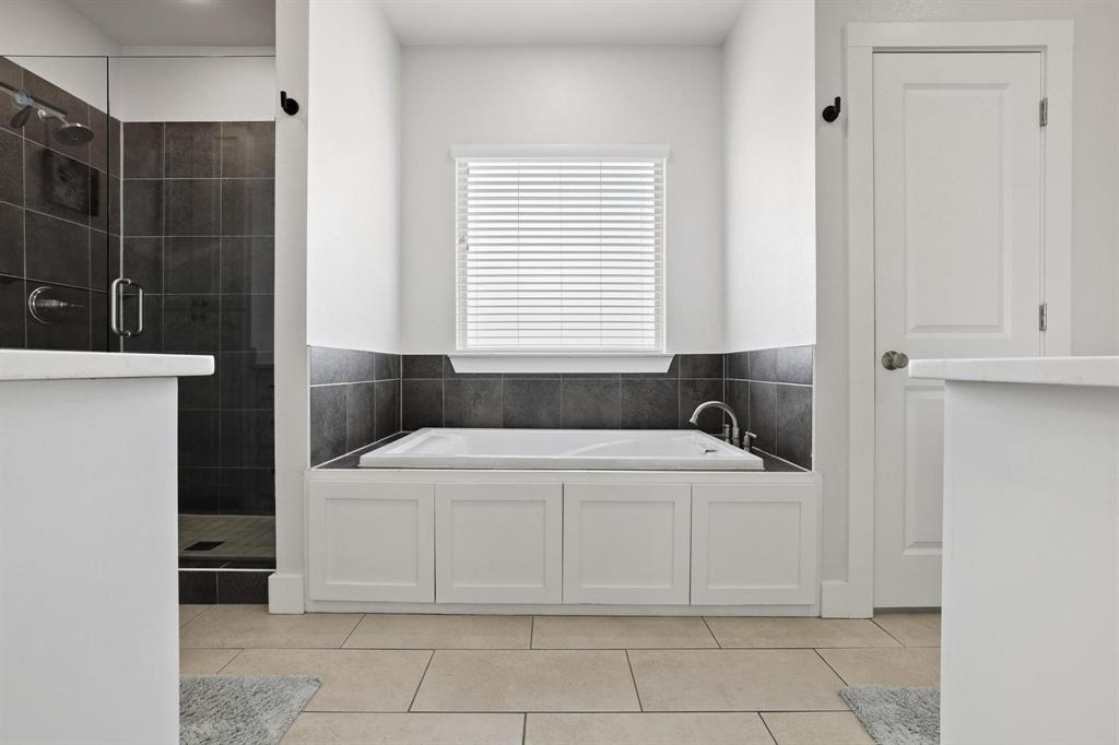 Lake Country Crossing Phase 1 - Residential