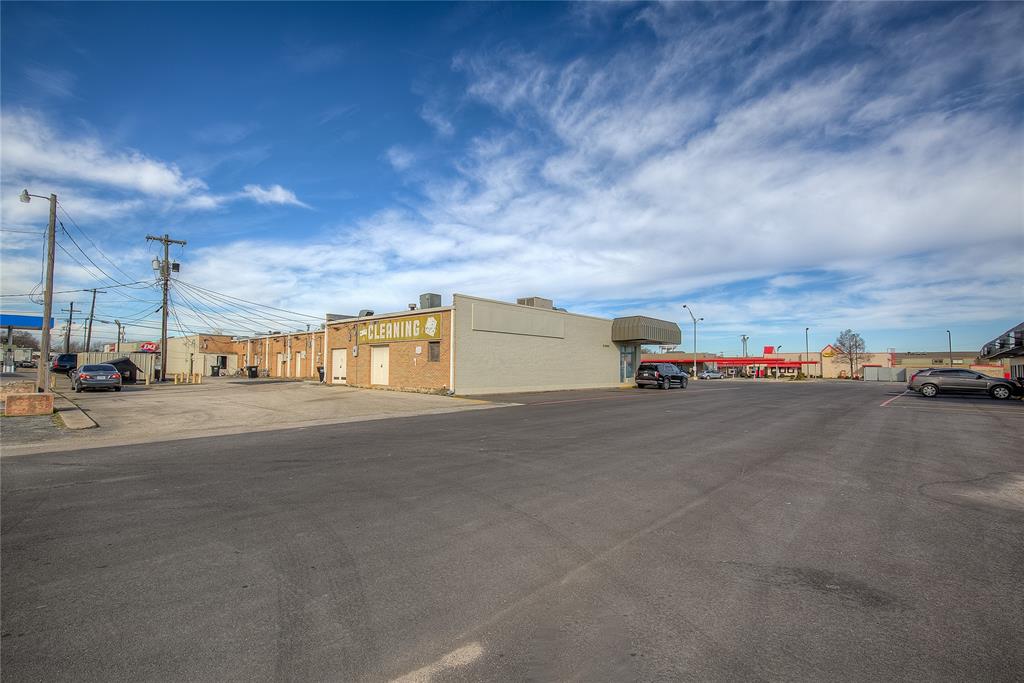 Rolling Hills Shopping Ctr - Commercial Sale