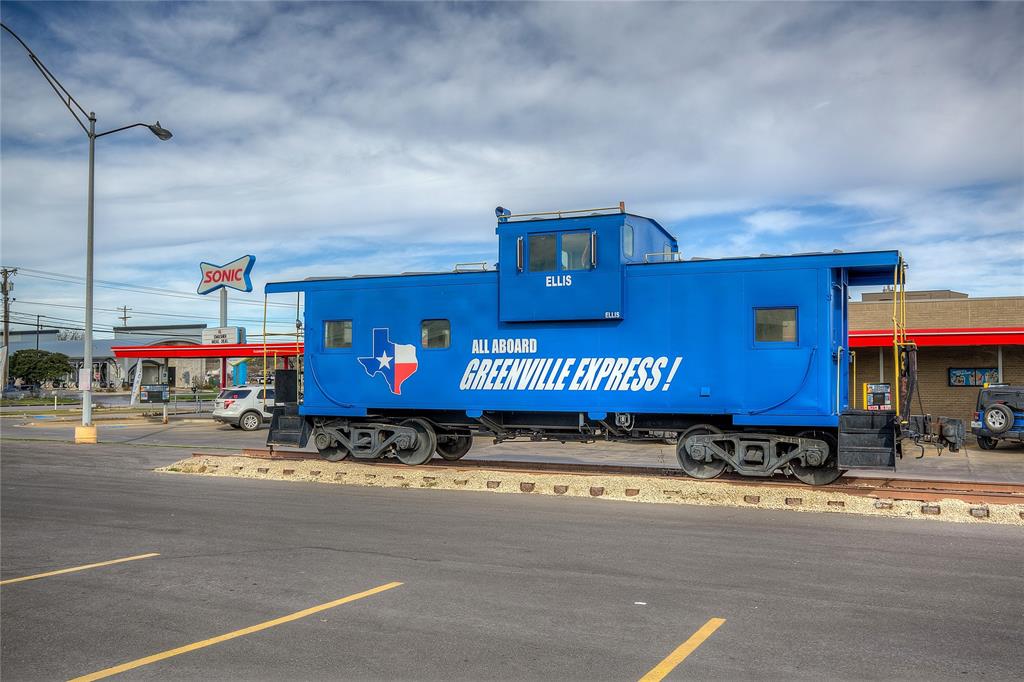 Rolling Hills Shopping Ctr - Commercial Sale