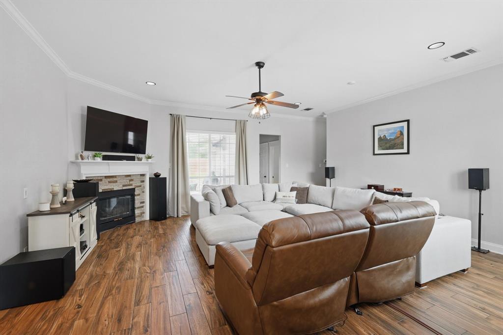 8133 Pecan Ridge Drive